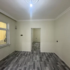 In Səbail rayonu 80.0 m² house with 3.0 rooms is for sale - Image 2