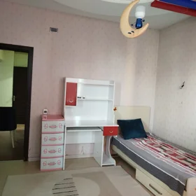 In Baku 110.0 m² apartment is for rent - Image 5