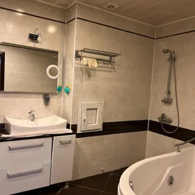 In Xətai rayonu 150.0 m² apartment is for rent - Image 2