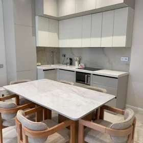 In Sabunçu rayonu 72.0 m² apartment is for rent - Image 2