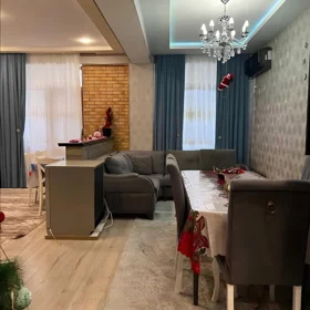 In Khirdalan 85.0 m² apartment is for rent - Image 2
