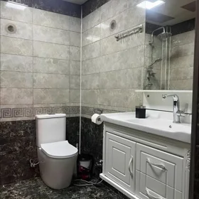 In Khirdalan 85.0 m² apartment is for rent - Image 7