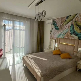 In Baku 150.0 m² apartment is for rent - Image 2