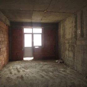 In Baku 135.0 m² apartment is for sale - Image 2