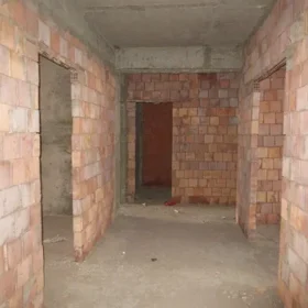 In Baku 135.0 m² apartment is for sale - Image 7