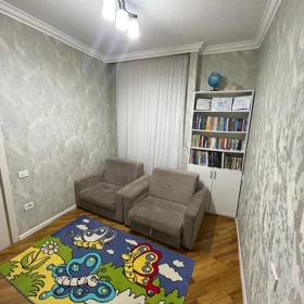 In Baku 75.0 m² apartment is for sale - Image 7