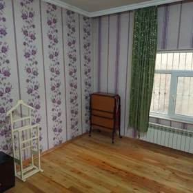 In Baku 250.0 m² house with 6.0 rooms is for rent - Image 10