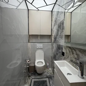 In Baku 105.0 m² apartment is for sale - Image 10