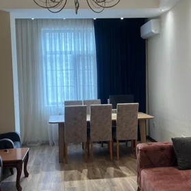 In Baku 70.0 m² apartment is for rent - Image 3
