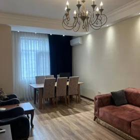 In Baku 70.0 m² apartment is for rent - Image 4