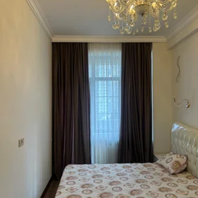 In Baku 70.0 m² apartment is for rent - Image 5