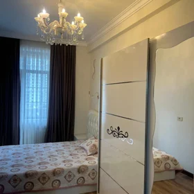In Baku 70.0 m² apartment is for rent - Image 6