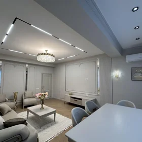 In Baku 155.0 m² apartment is for sale - Image 3