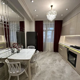 In Baku 155.0 m² apartment is for sale - Image 6