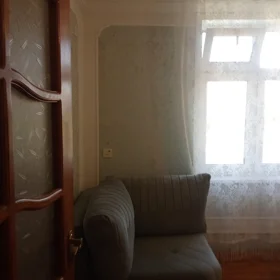 In Sumgayit 50.0 m² apartment is for rent - Image 2