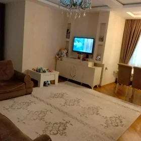 In Baku 147.0 m² apartment is for sale - Image 4