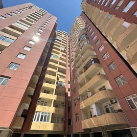 In Baku 132.0 m² apartment is for sale - Image 3