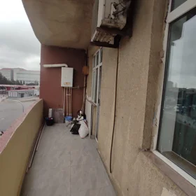 In Baku 65.0 m² apartment is for sale - Image 2