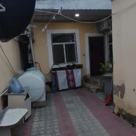 In Baku 65.0 m² house with 3.0 rooms is for rent - Image 7