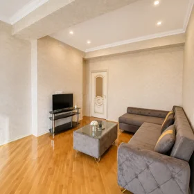 Baku-da 70.0 m2 mənzil kirayə verilir - Şəkil 2