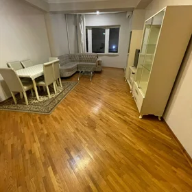 Baku-da 95.0 m2 mənzil kirayə verilir - Şəkil 2