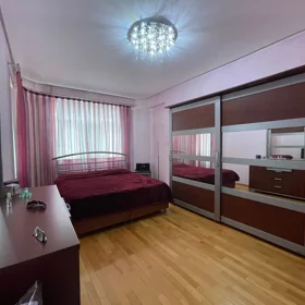 In Baku 120.0 m² apartment is for rent - Image 2