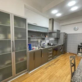 In Baku 120.0 m² apartment is for rent - Image 8