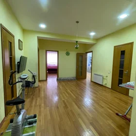 In Baku 120.0 m² apartment is for rent - Image 10