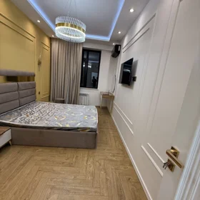In Baku 70.0 m² apartment is for rent - Image 3