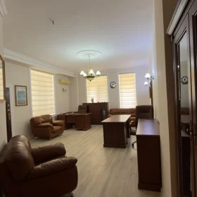 In Baku 90.0 m² office is for rent - Image 2
