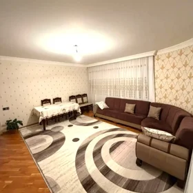 In Baku 106.0 m² apartment is for sale - Image 3
