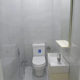 In Baku 73.0 m² apartment is for sale - Image 8