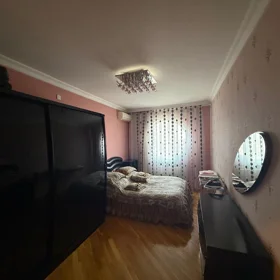 In Baku 140.0 m² apartment is for sale - Image 6