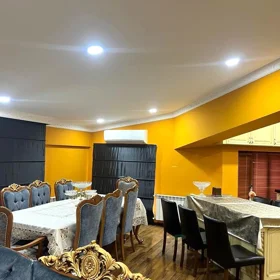 In Baku 180.0 m² apartment is for sale - Image 4