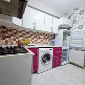 In Baku 75.0 m² apartment is for rent - Image 7