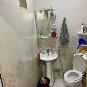In Baku 60.0 m² house with 2.0 rooms is for rent - Image 8