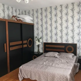 In nan 160.0 m² house with 4.0 rooms is for rent - Image 10