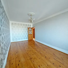 In Baku 50.0 m² apartment is for sale - Image 3