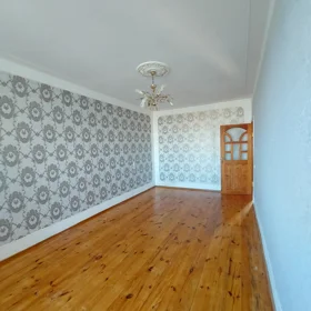 In Baku 50.0 m² apartment is for sale - Image 4