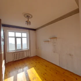 In Baku 50.0 m² apartment is for sale - Image 6