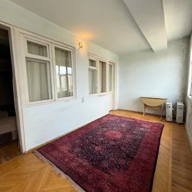 In Baku 130.0 m² apartment is for rent - Image 10