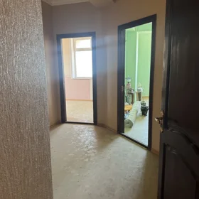 In Sumgayit 134.0 m² apartment is for sale - Image 2