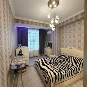 In Khirdalan 75.0 m² apartment is for sale - Image 3