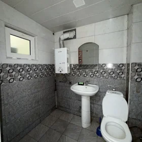 In Baku 10.0 m² apartment is for sale - Image 2