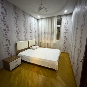 In Baku 88.0 m² apartment is for rent - Image 3
