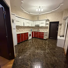 In Baku 88.0 m² apartment is for rent - Image 6