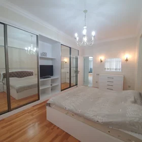 In Səbail rayonu 130.0 m² apartment is for rent - Image 8