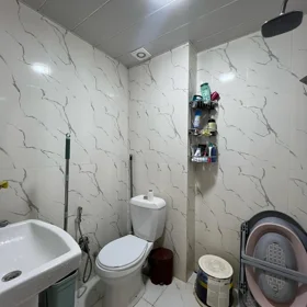In Baku 60.0 m² apartment is for rent - Image 9