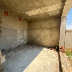 In Baku 435.0 m² house with 6.0 rooms is for sale - Image 2