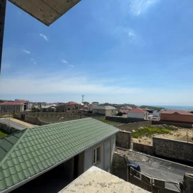 In Baku 435.0 m² house with 6.0 rooms is for sale - Image 3